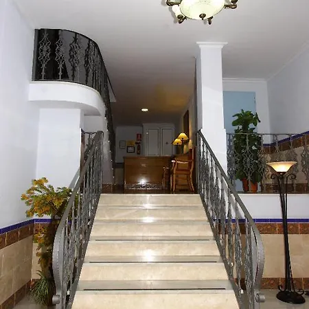 Nina De Oro * Torremolinos